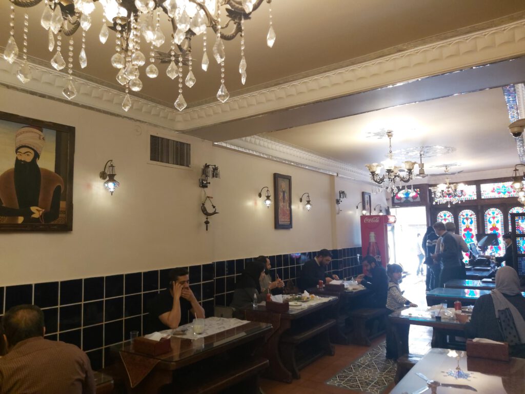 بهترین رستوران های اصفهان ، رستوران حاج اسماعیل چلویی