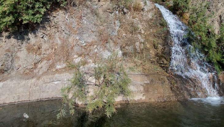 نمایی از چشمه درویش پارک صفه اصفهان