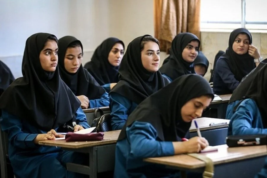 دبیرستان غیرانتفاعی دخترانه فراز، از بهترین دبیرستان های غیرانتفاعی دخترانه اصفهان