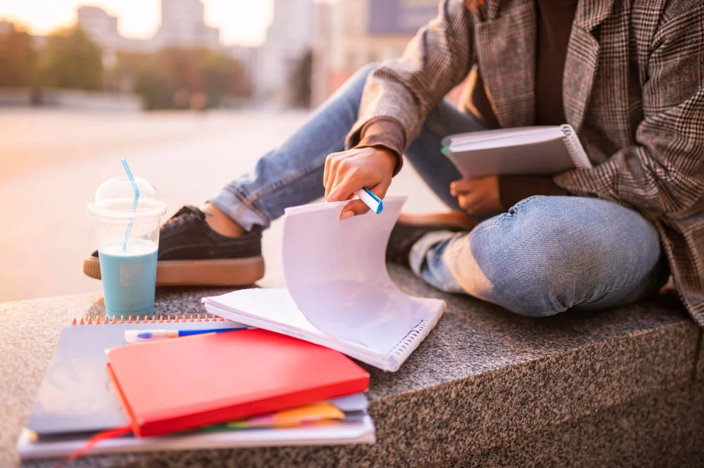دبیرستان جامی از بهترین دبیرستان های غیرانتفاعی پسرانه اصفهان