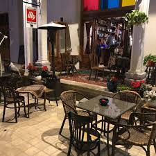 بهترین صبحانه کافه مس و قالی اصفهان