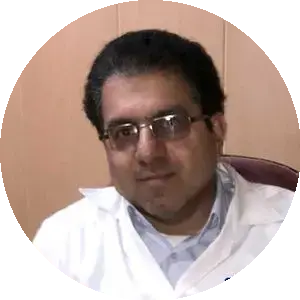دکتر حمید ضیایی معروف ترین پزشک قلب اصفهان