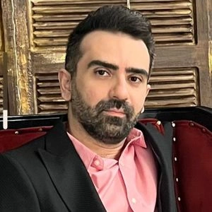 دکتر قلب اصفهان
دکتر علی نیک نشان