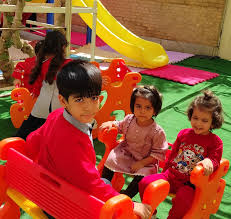 مهدکودک صدگل اصفهان بهترین مهد اصفهان