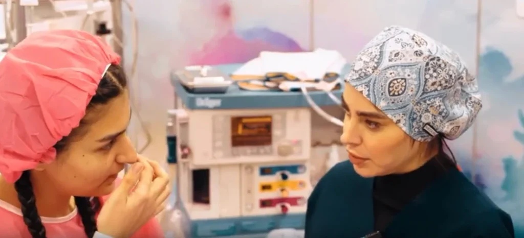دکتر مینا نجارزاده بهترین متخصص گوش حلق بینی اصفهان