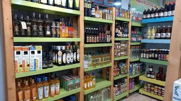 عرضه مواد غذایی تازه و باکیفیت در یکی از بهترین سوپر مارکتی اصفهان - در اصفهان کجاست